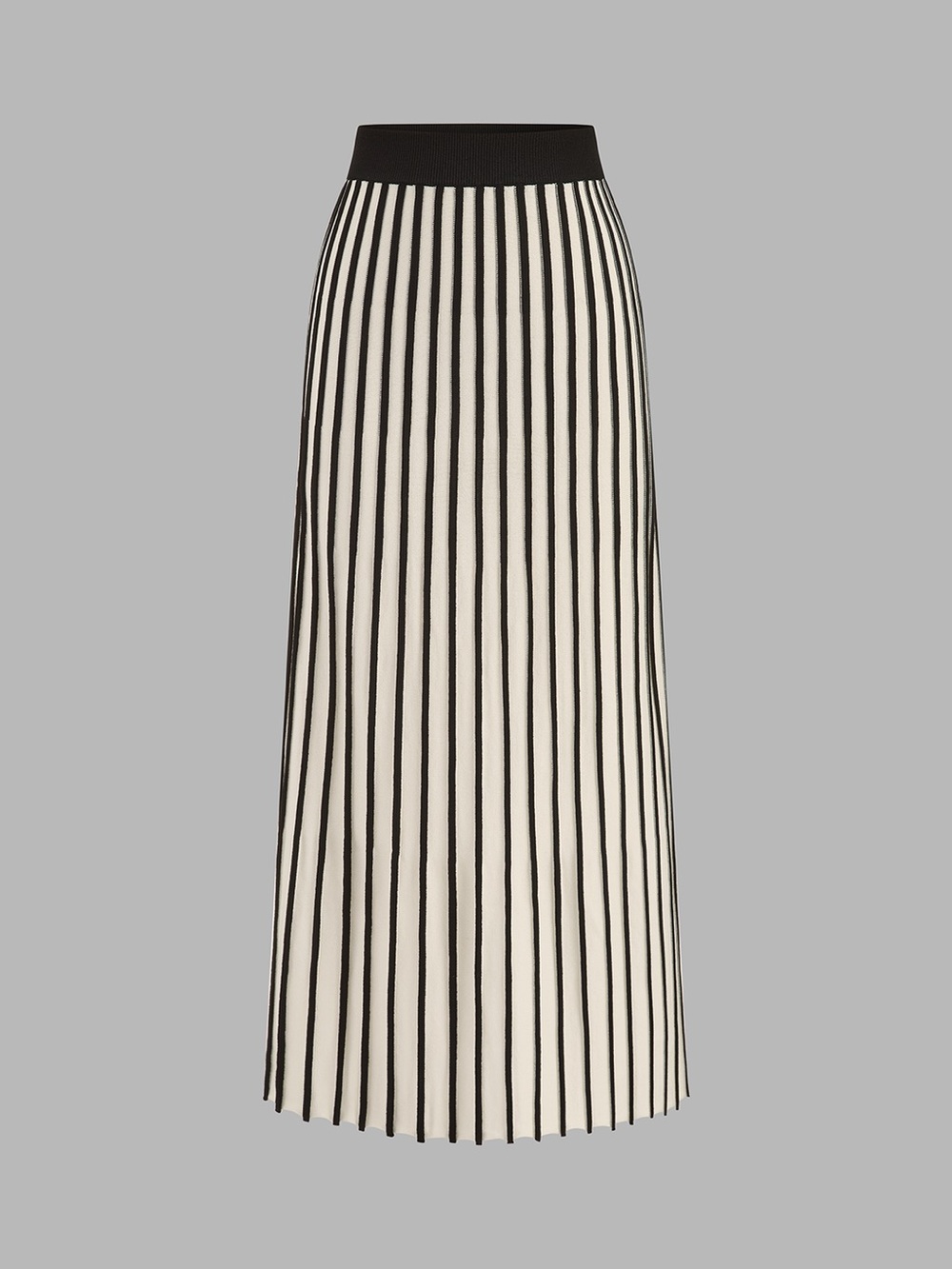 CoMMENSE Striped Knit Co-ord Set
COLOR - Black and White NWT Size Medium - Picture 4 of 11